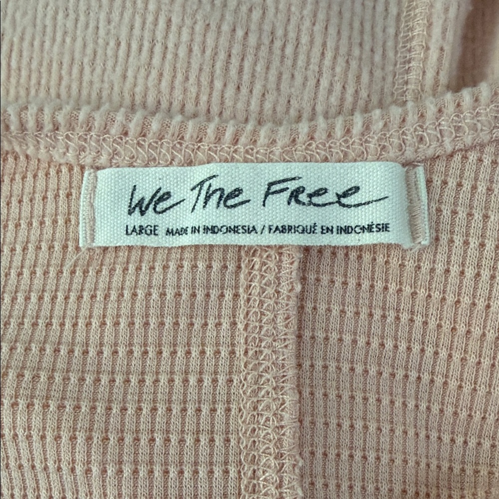 Free People women’s Lot of 2 oversized cutout back tops. - Picture 3 of 6